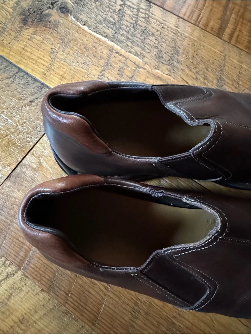 Cole Haan Zeno brown leather slip on loafer / driving Mocs Size 9
